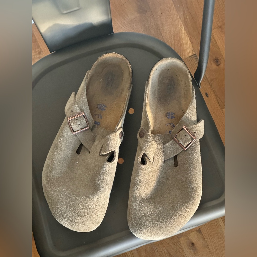 Birkenstock Boston - Taupe Suede - Size 11 (44) - Picture 2 of 4